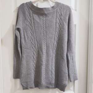 NWT Cryrus Crew Neck Gray Sweater - L